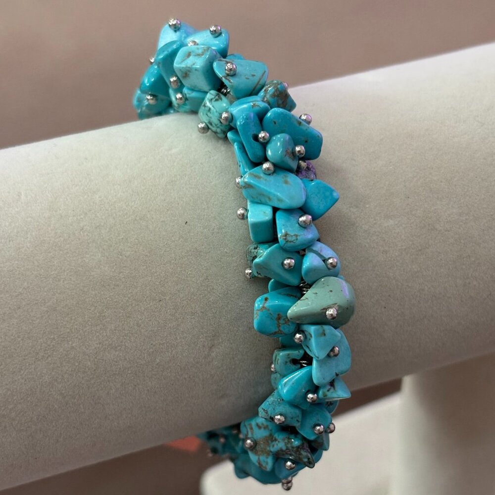 Turquoise Chips Chunky Stretch Bracelet